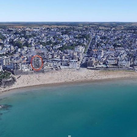 Appartement les pieds dans l'eau - Résidence sur la plage Saint-Malo Esterno foto